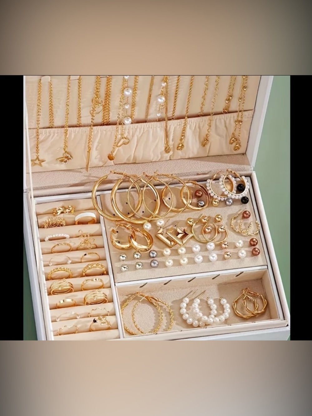 86pc faux Gold Pearl & Hoop Earring Set DOES NOT COME IN THAT BOX